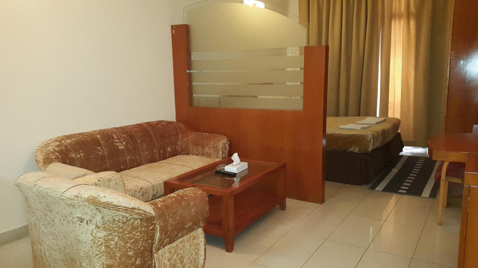 Al Raein Holiday Homes دبي المظهر الخارجي الصورة